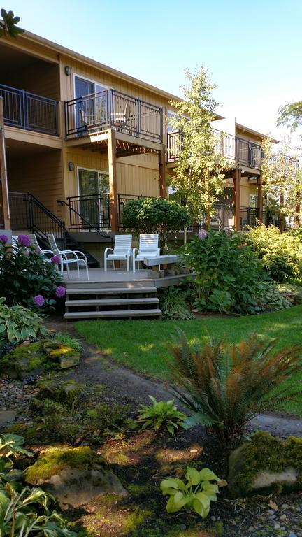 Lewis River Inn Вудленд Экстерьер фото